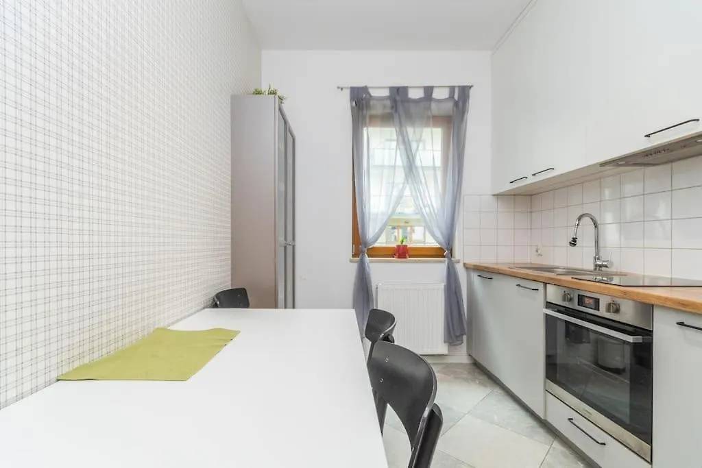 Zajezdnia Wrzeszcz By Grand Apartments Gdańsk 0*,  Polónia